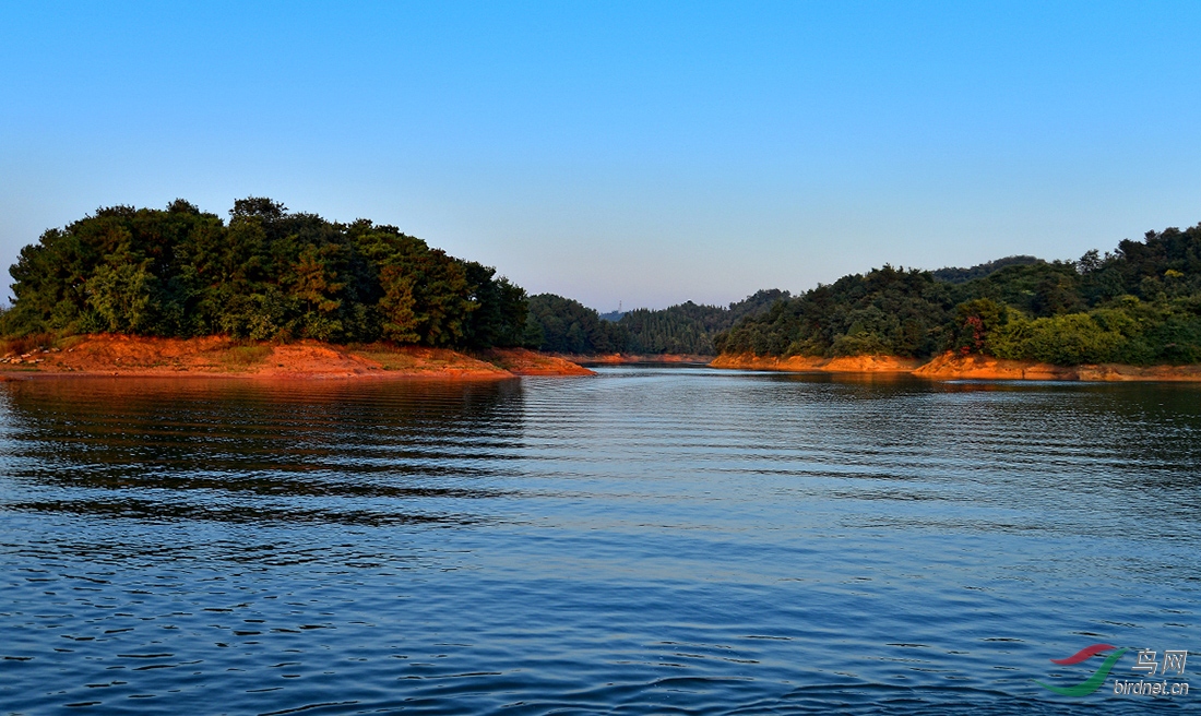 貴陽紅楓湖景色