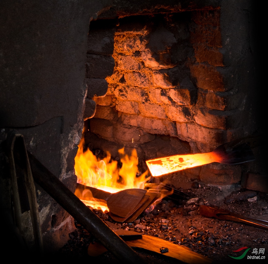 打铁铺难得一见的民间老手艺