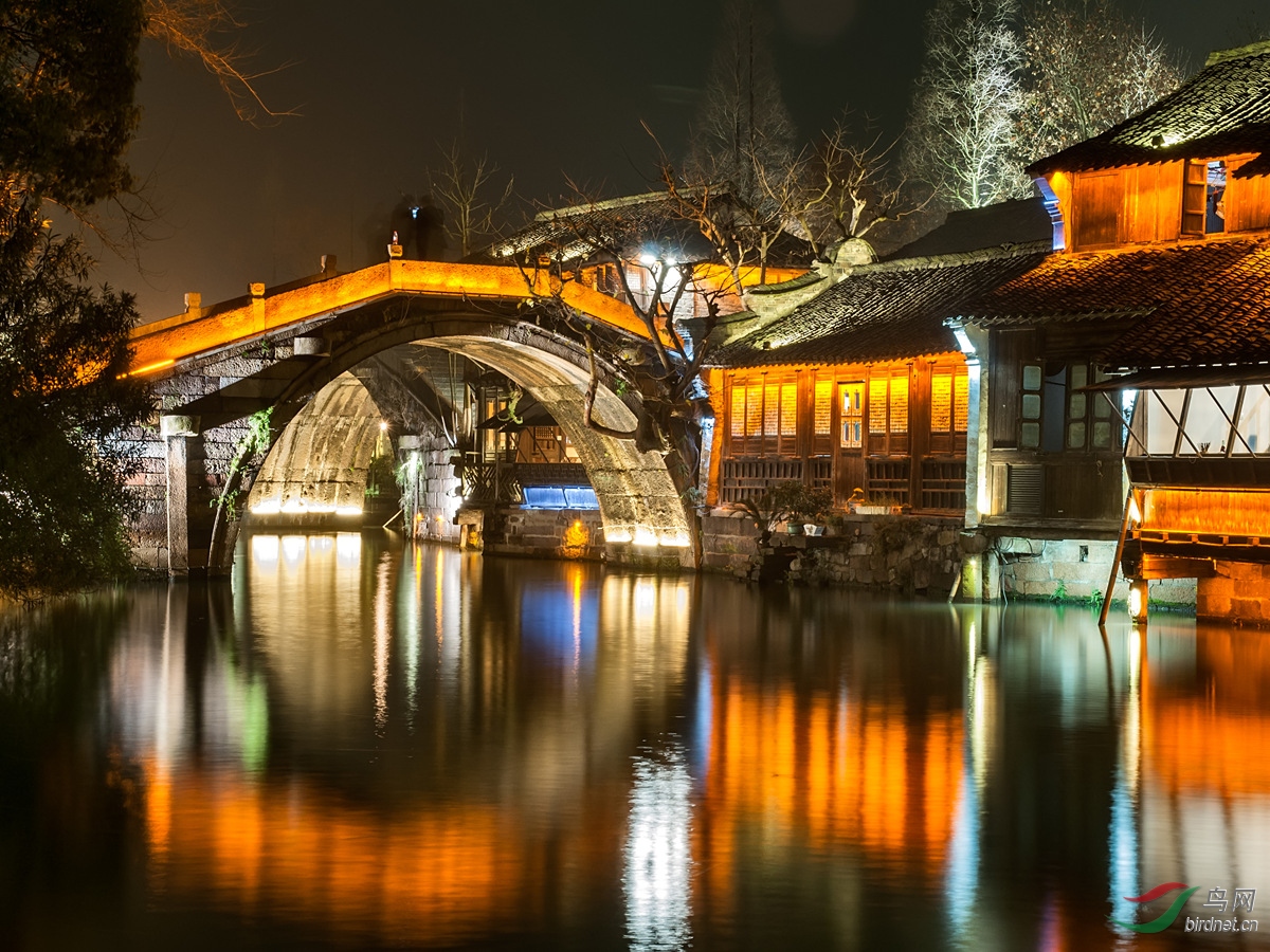 小桥流水夜江南