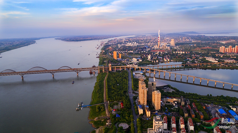 《航拍——九江长江大桥》