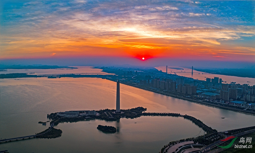 夕照浔阳江