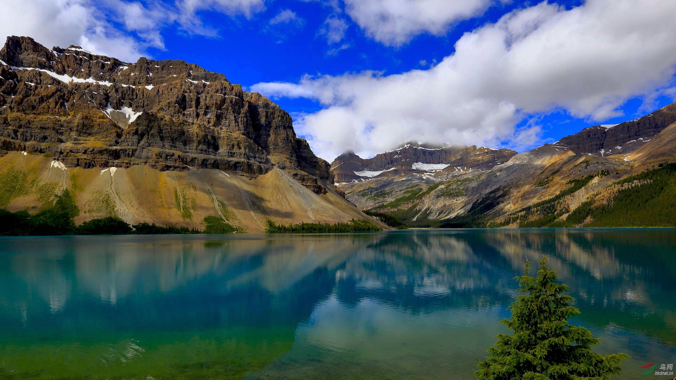 山水相融----落基山脉与沛托湖