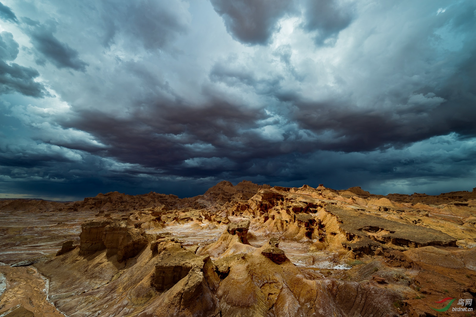 克孜尔魔鬼城风光一组