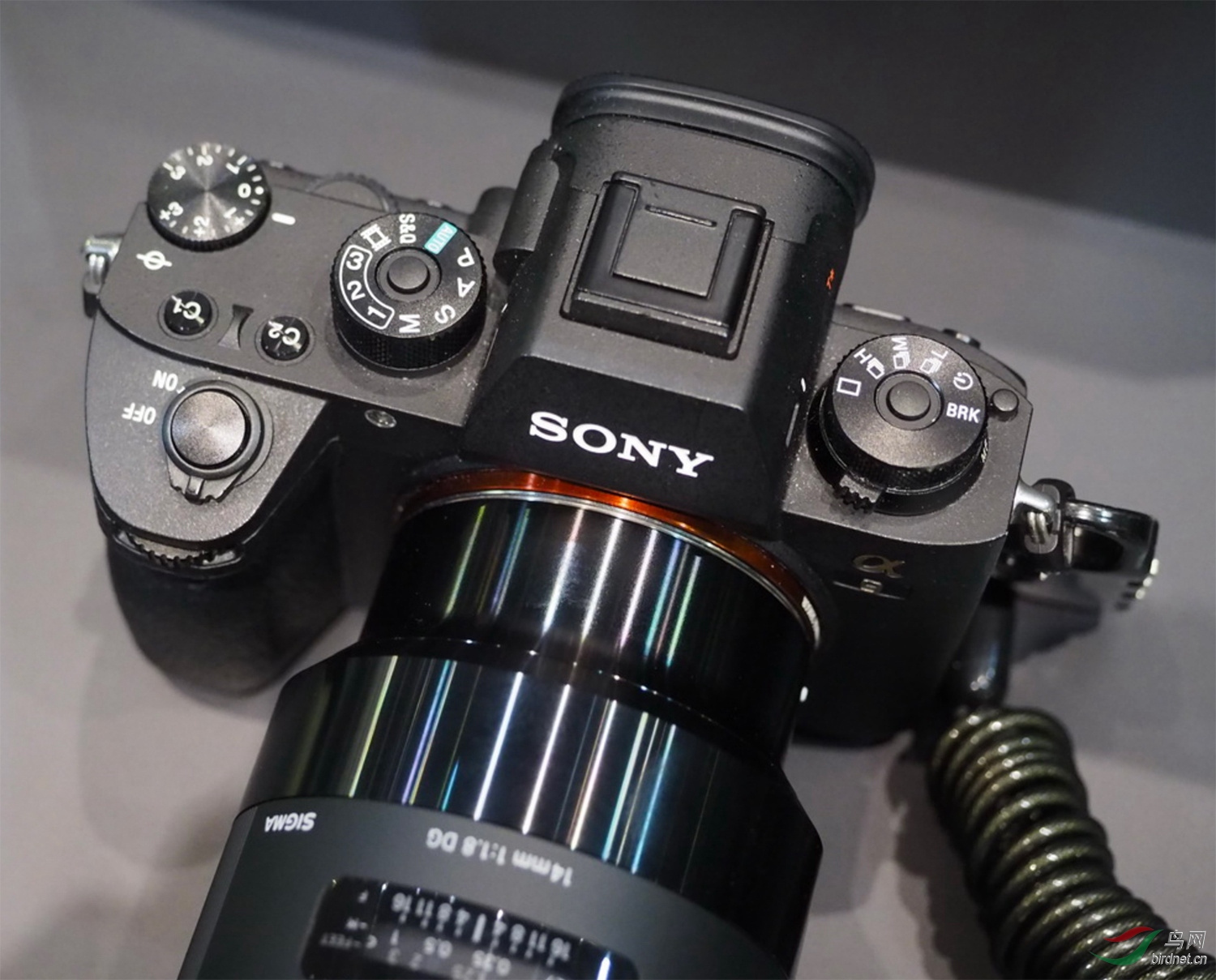 转帖索尼a7iii大幅度抬高全画幅入门机全新标准宁思潇潇
