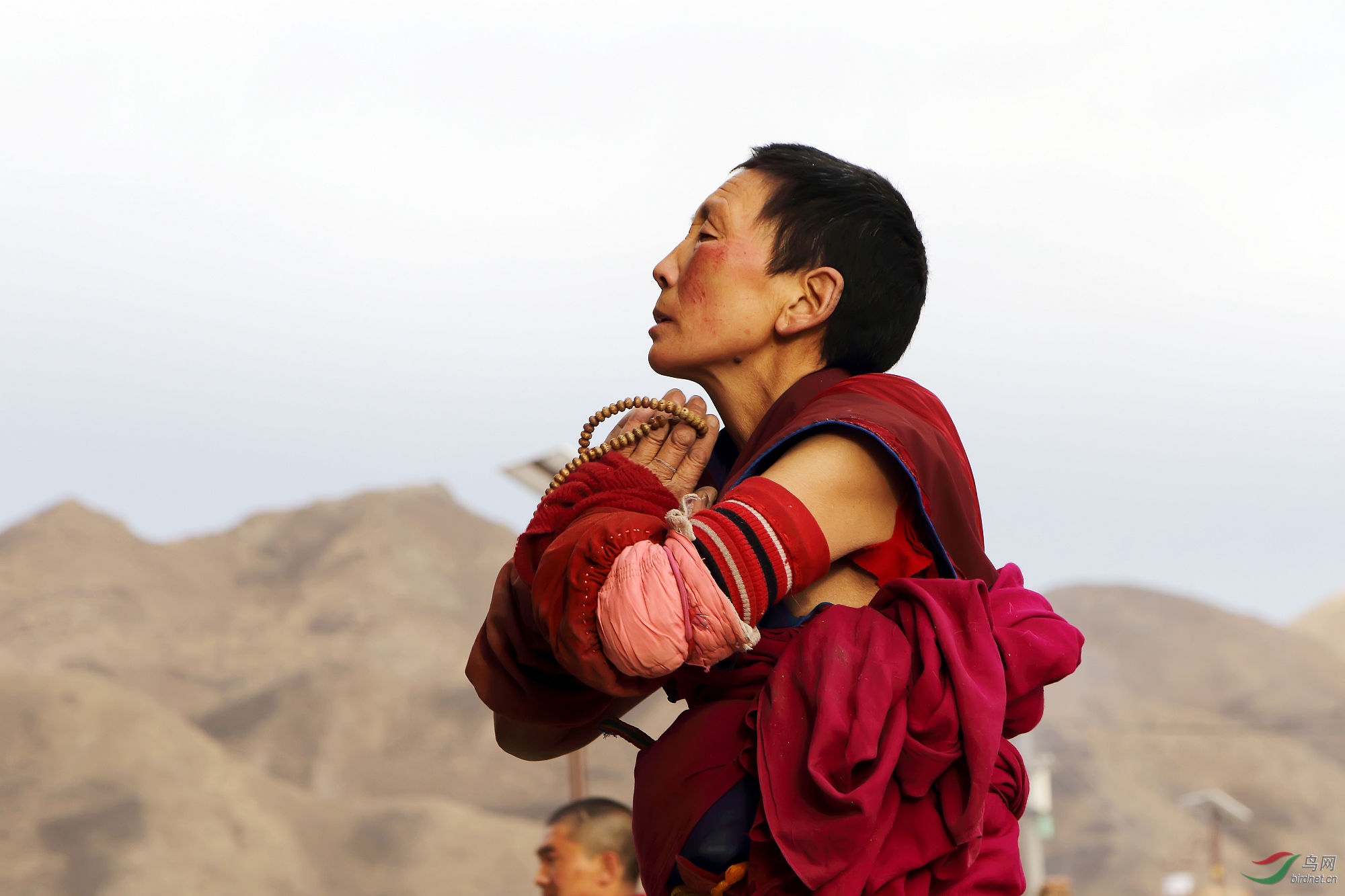 虔诚的藏族朝拜