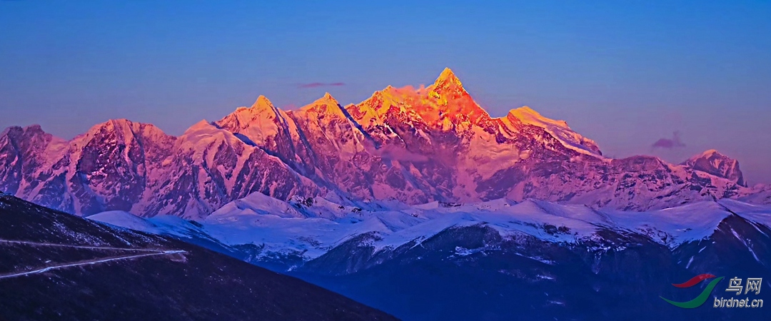 余晖下的南迦巴瓦雪山