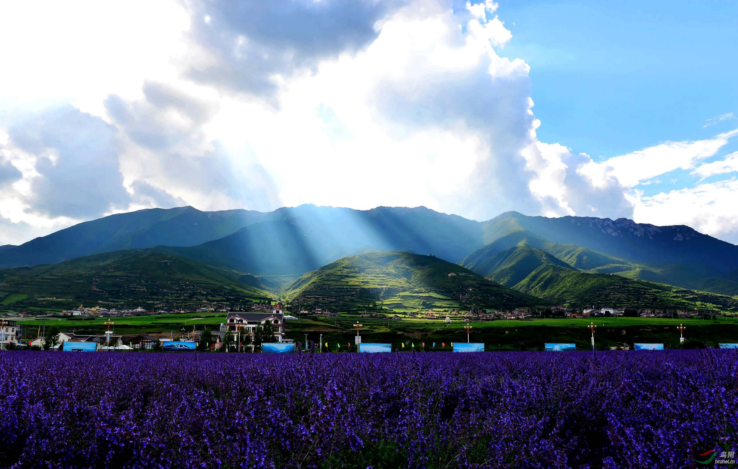 川西北高原明星小镇——川主寺
