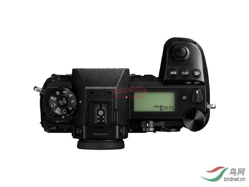 Panasonic-Lumix-S1R-camera2.jpg