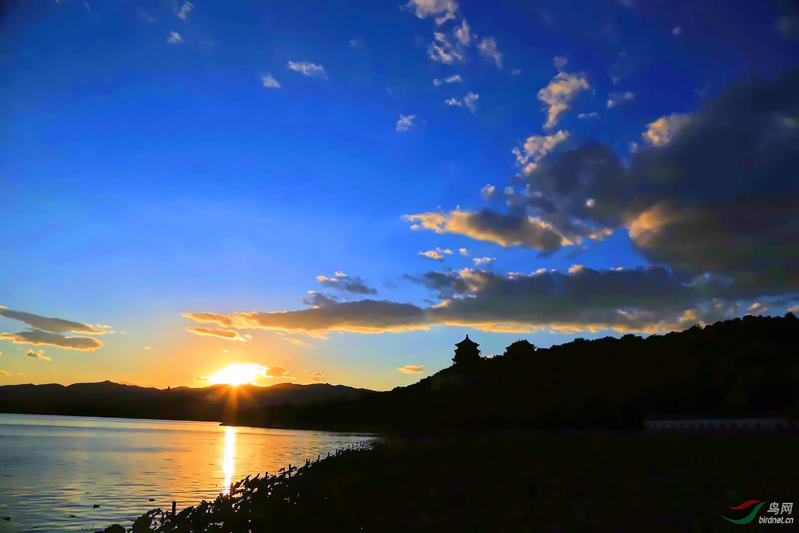 颐和园晚霞夕照 - 地理风光版 鸟网