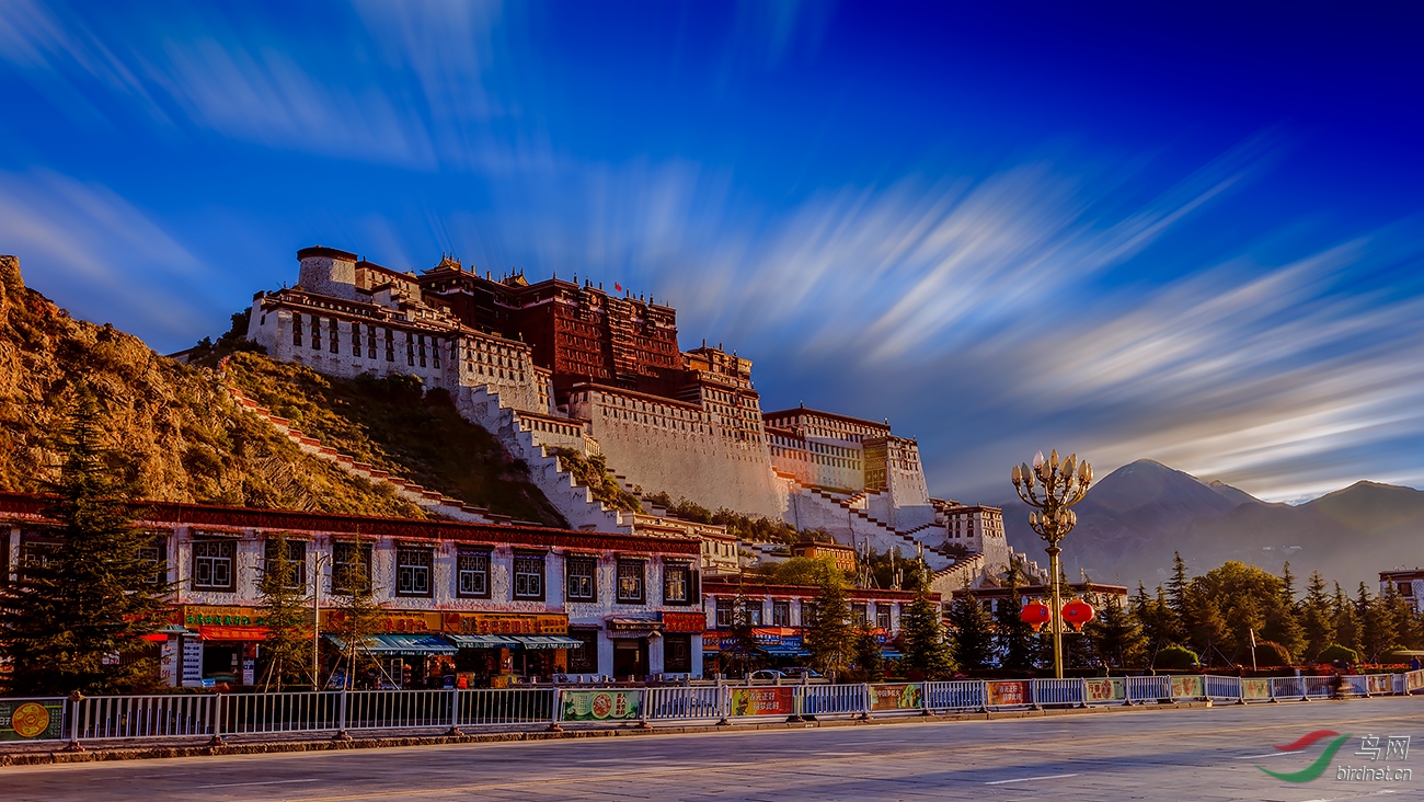 清晨的布达拉宫——祝贺荣获首页精华!