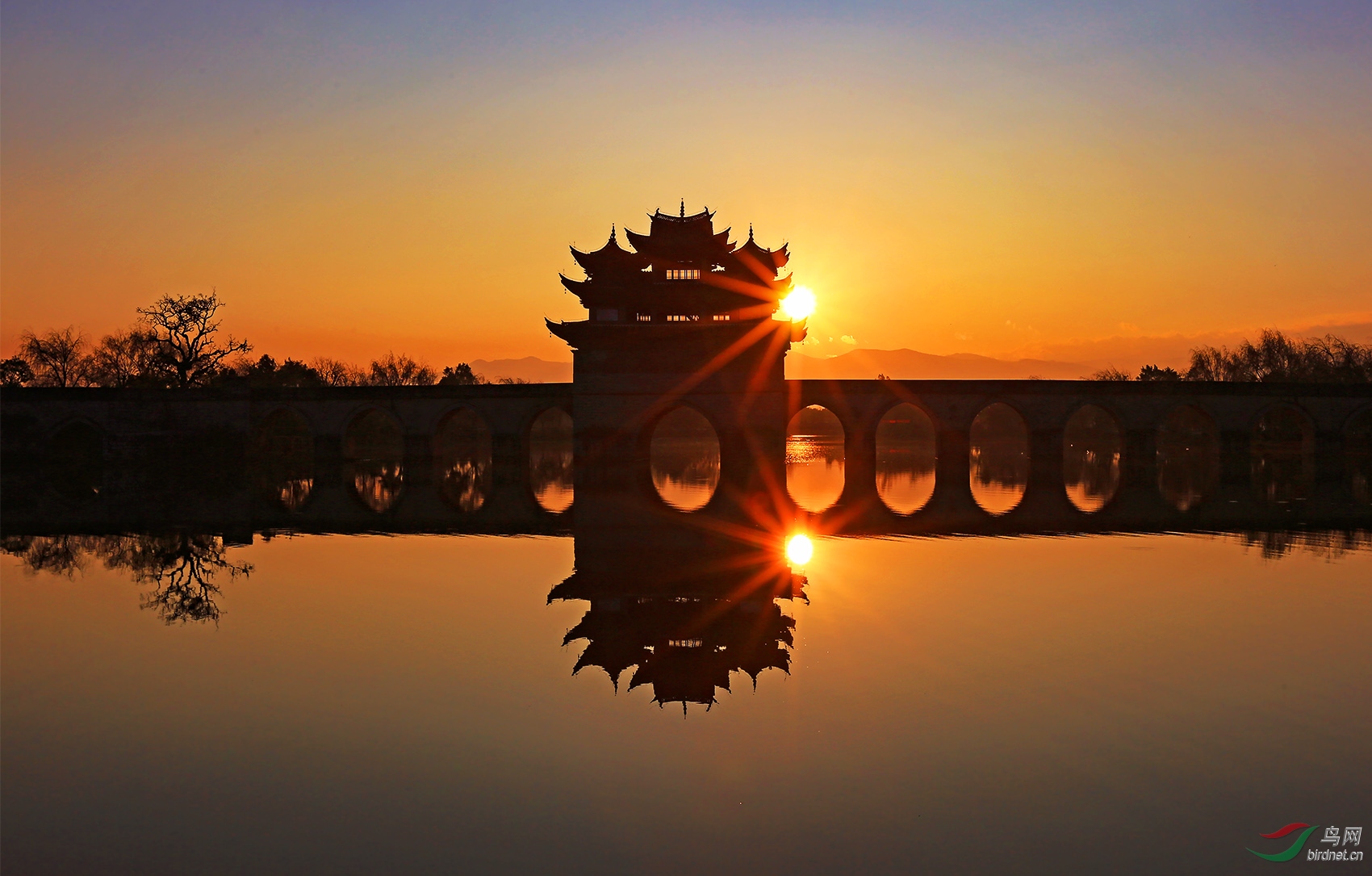 建水双龙桥日出