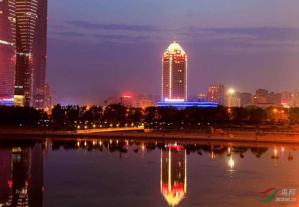 太原汾河夜景