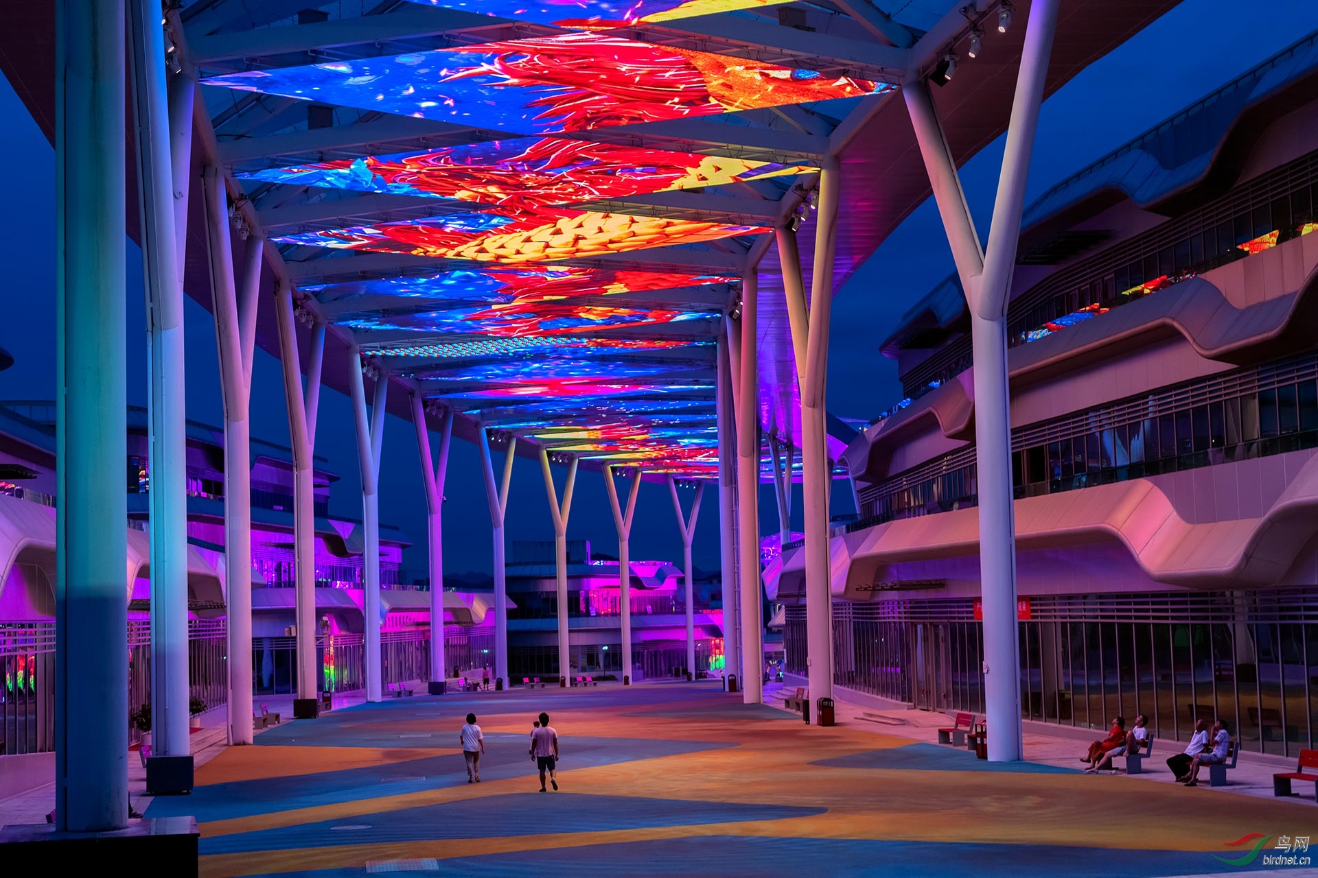 中国天眼的廊灯