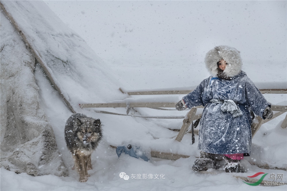 9��������Ӫ��14 The Nenets campsite14.jpg