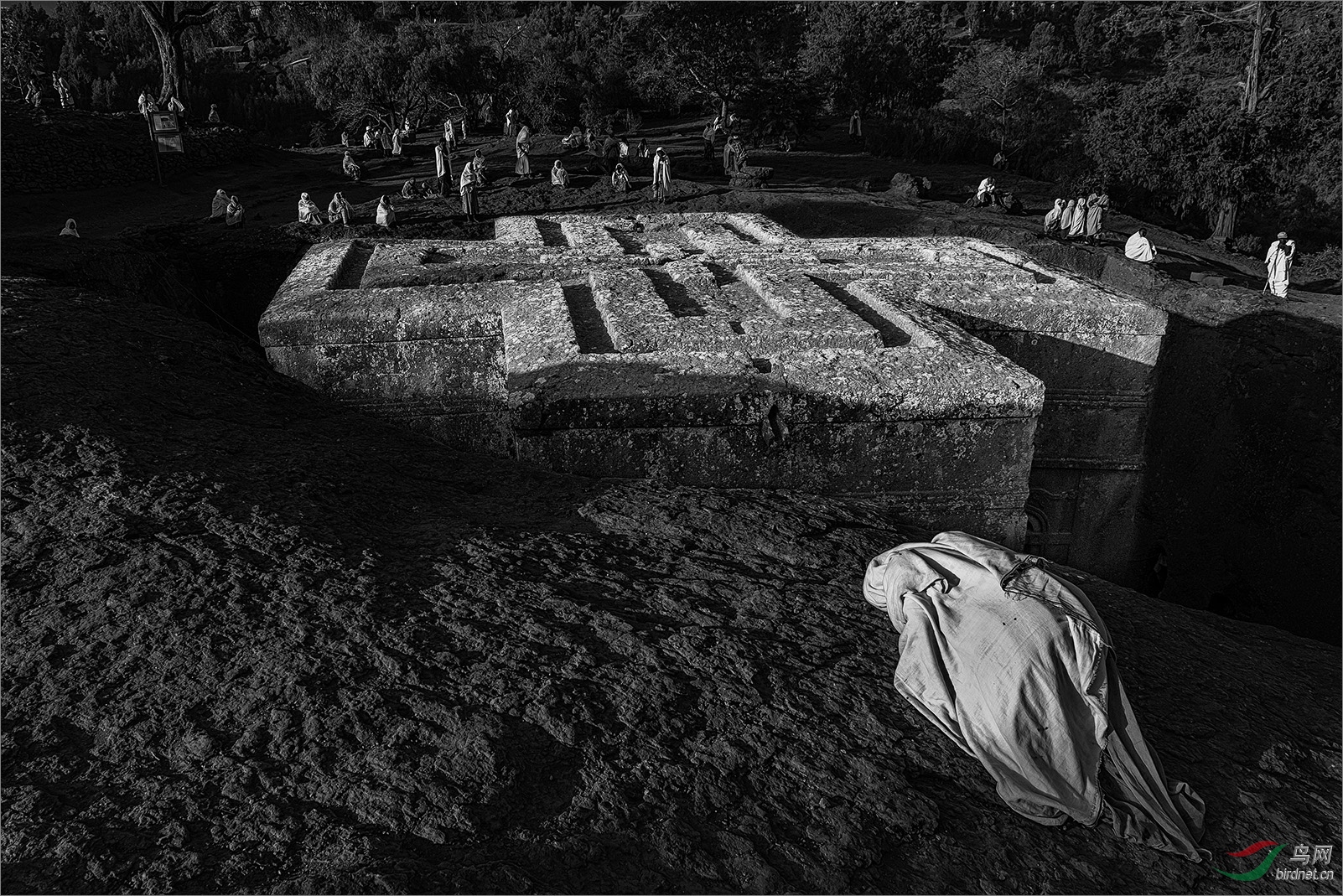 1655.�ڰ�ɫRichard Li-prayers.jpg