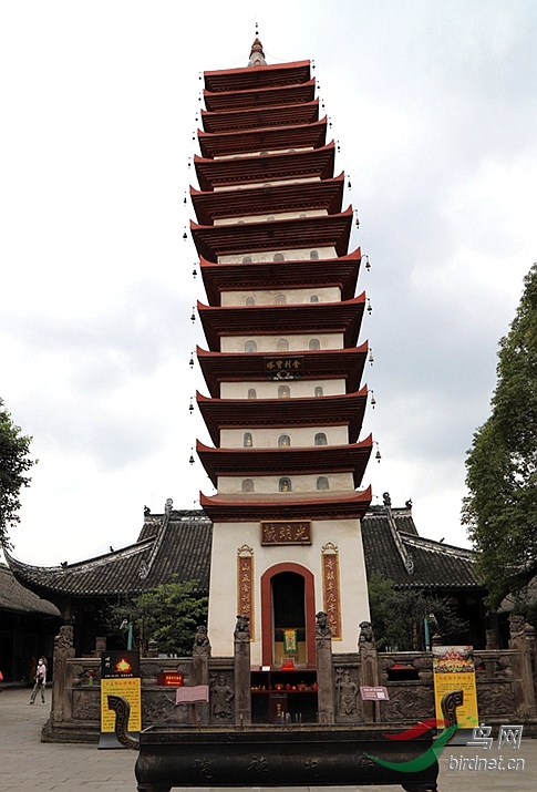 新都宝光寺:千年不倒的斜塔