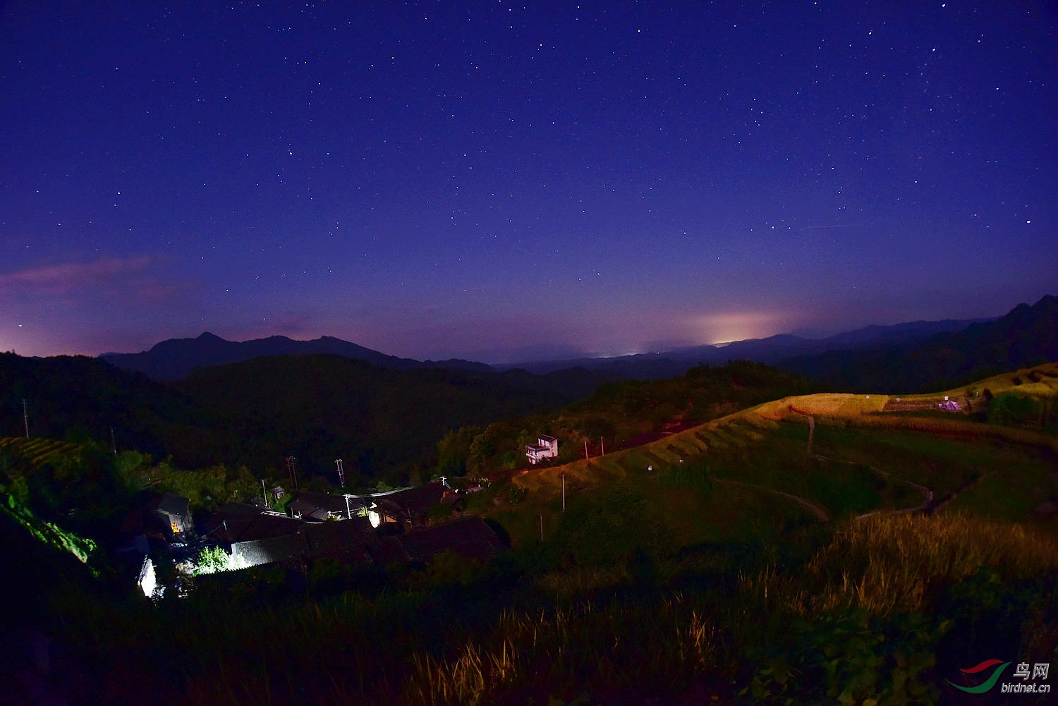 乡村夜景