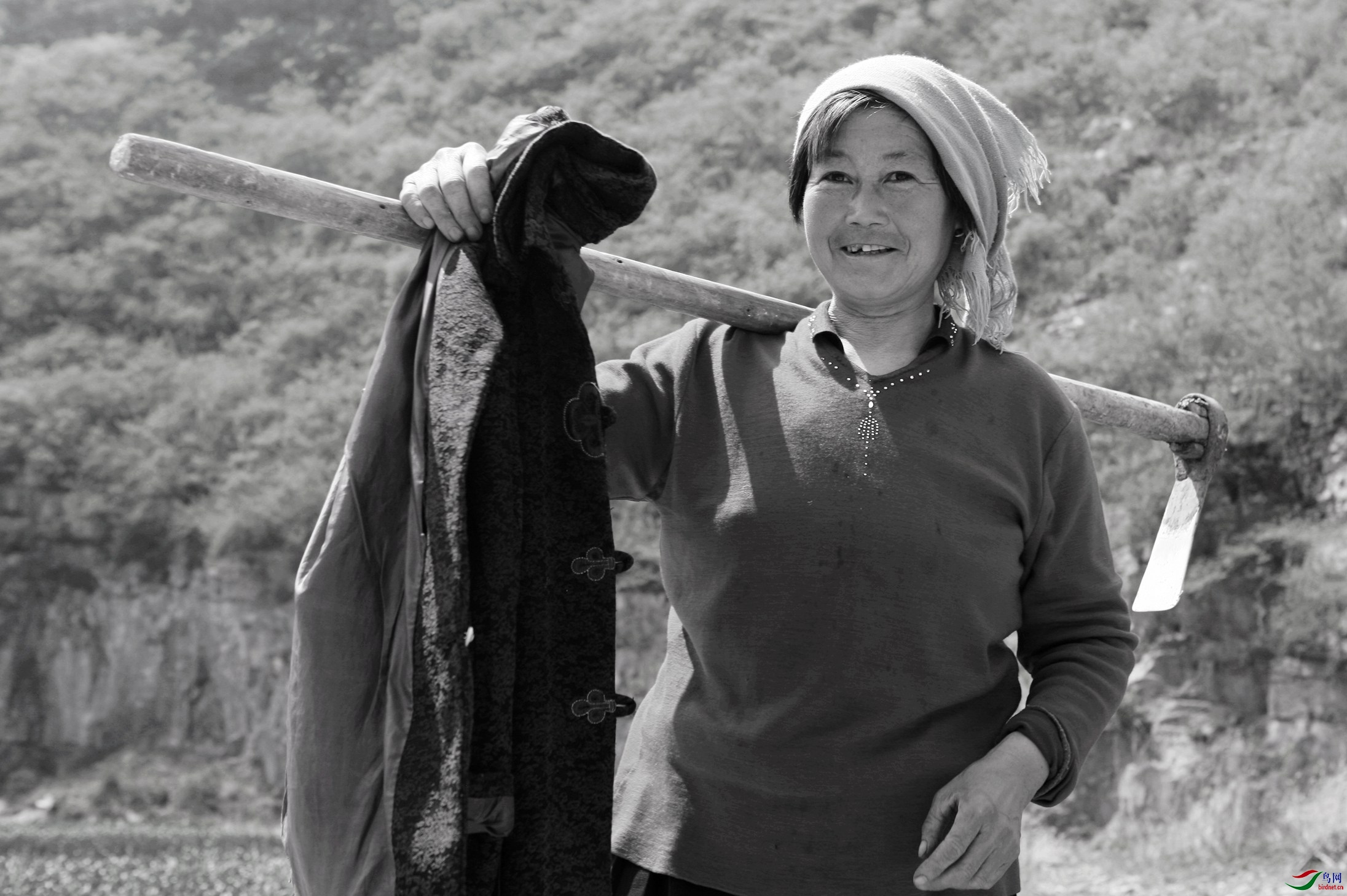 [人物] 收工------农家妇女