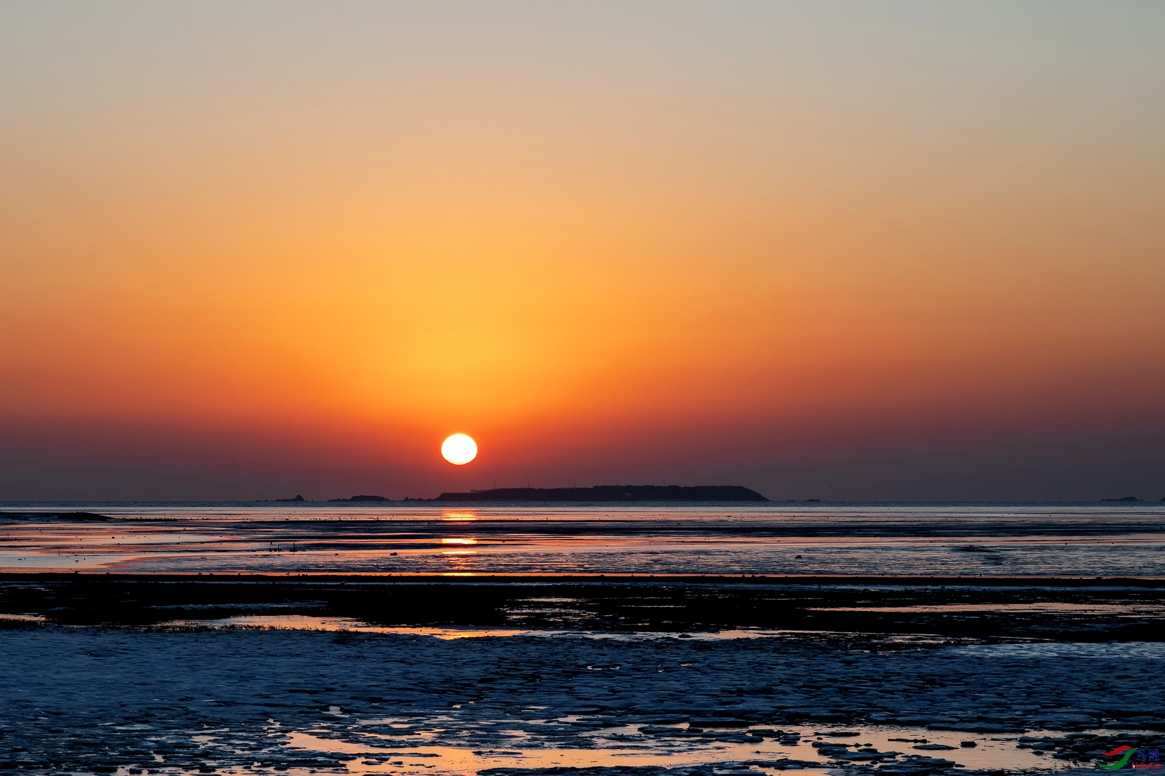 海岛日出.
