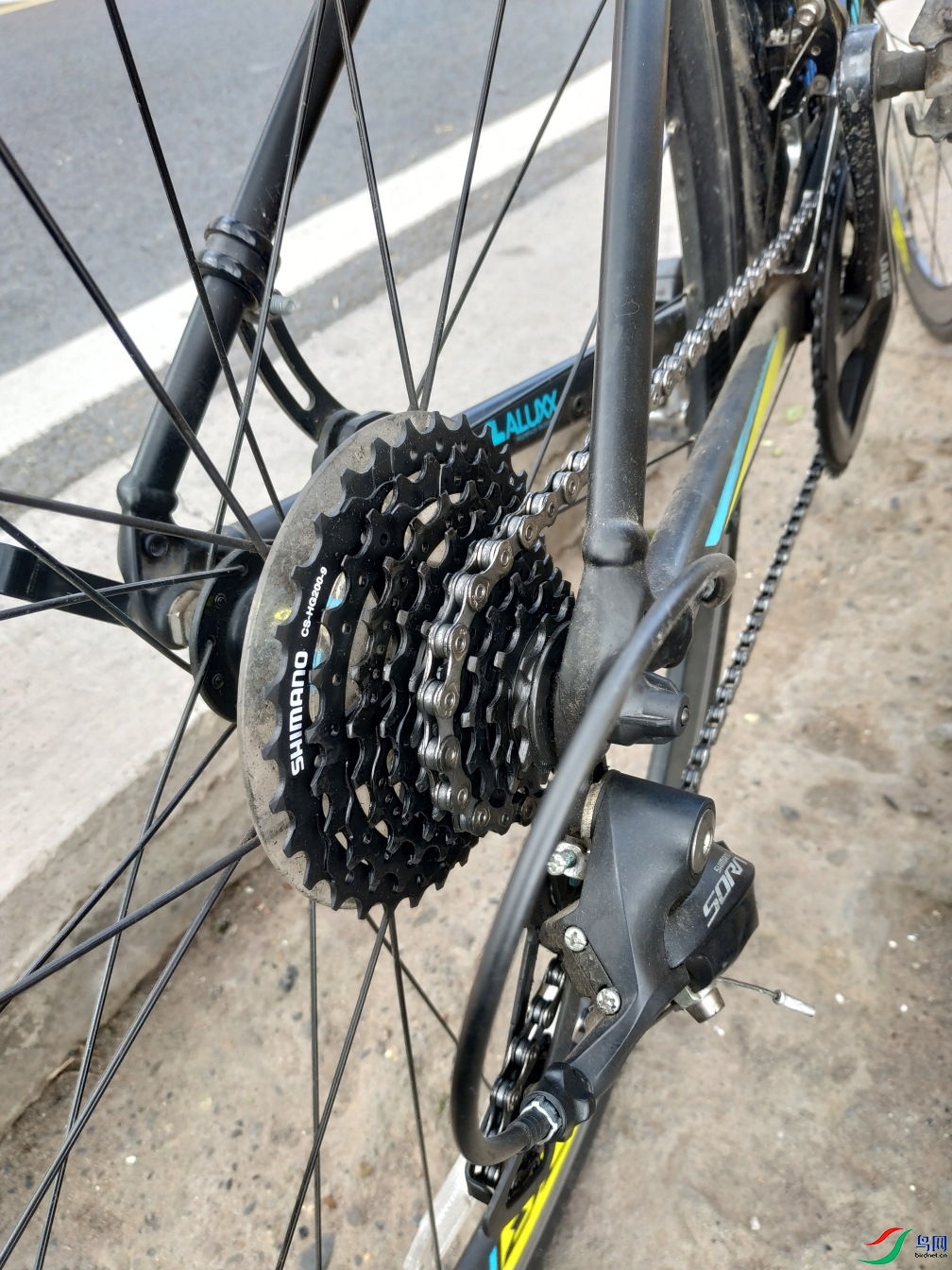 ɽ�����·���