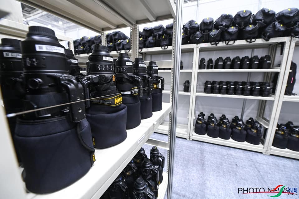 Nikon-gear-room-at-the-2021-Toky5.jpg