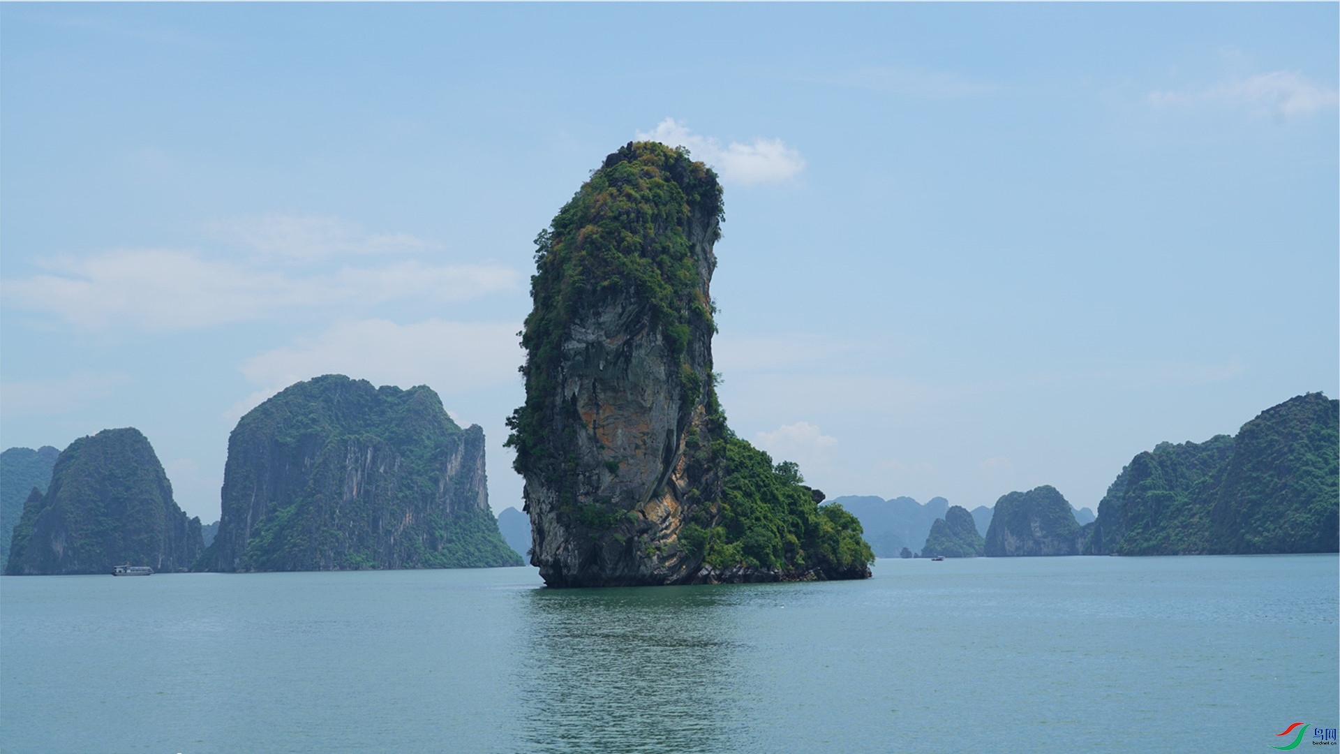 越南下龙湾【大拇指石】