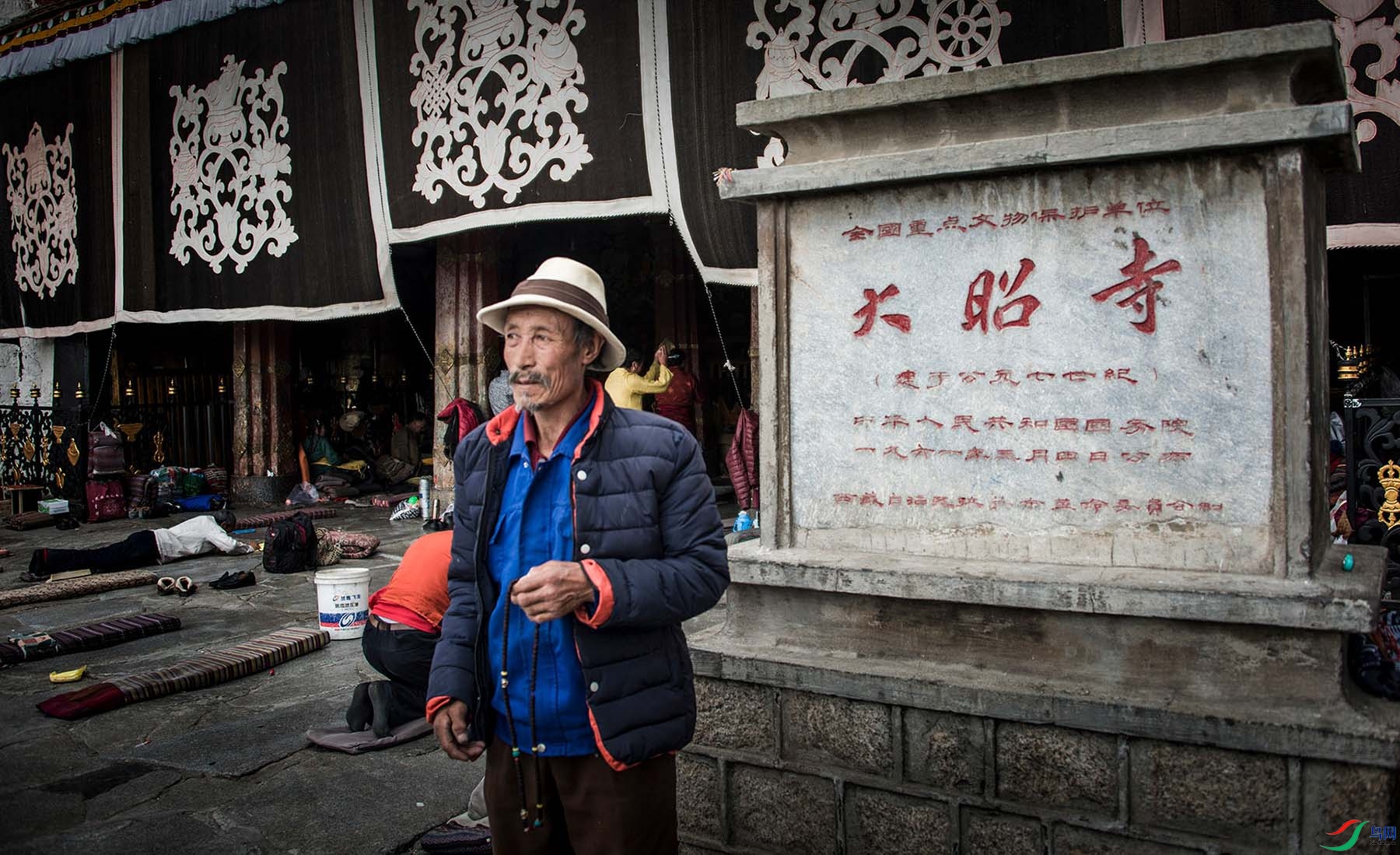 ��ÿ�죬��������ǰ�ۼ��Ķ��ǳ����ߣ����絽�����Ӳ�ͣЪ������ÿ����ǳ��ݣ��ո�һ�ա� ǧ������������  ...