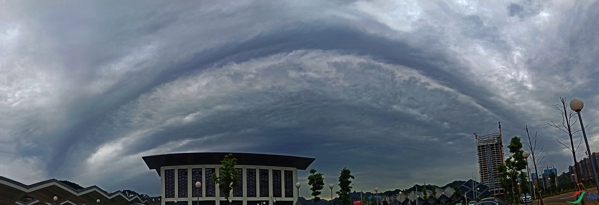 ����վ��01 (2).jpg