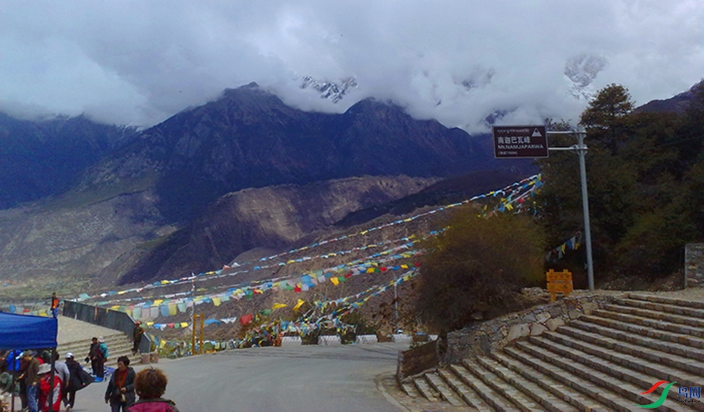 20110421847-01-p-2.jpg