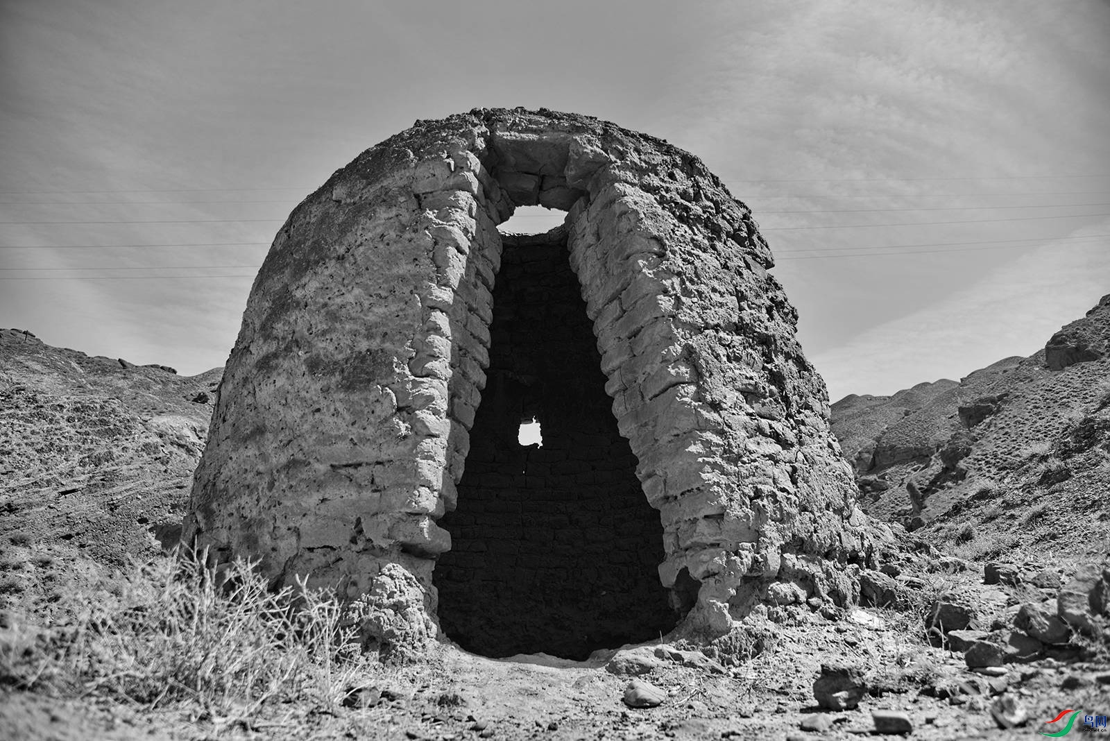 58年大炼钢铁废弃的土高炉