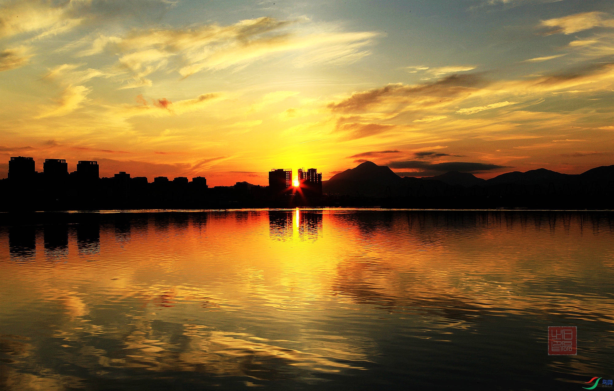 ���ճ���