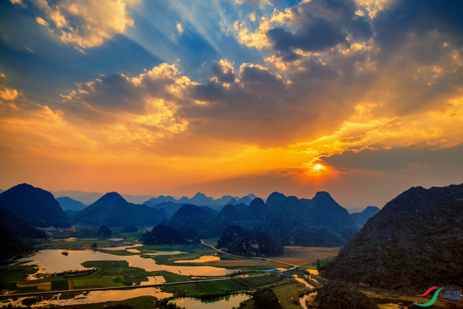 ��ɽ����Ϧ���� ����-1.jpeg