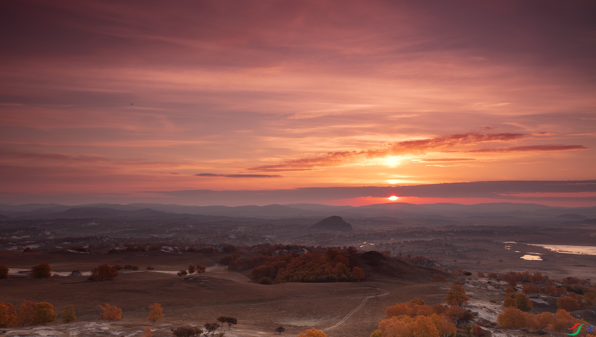 _B0A4476w.jpg