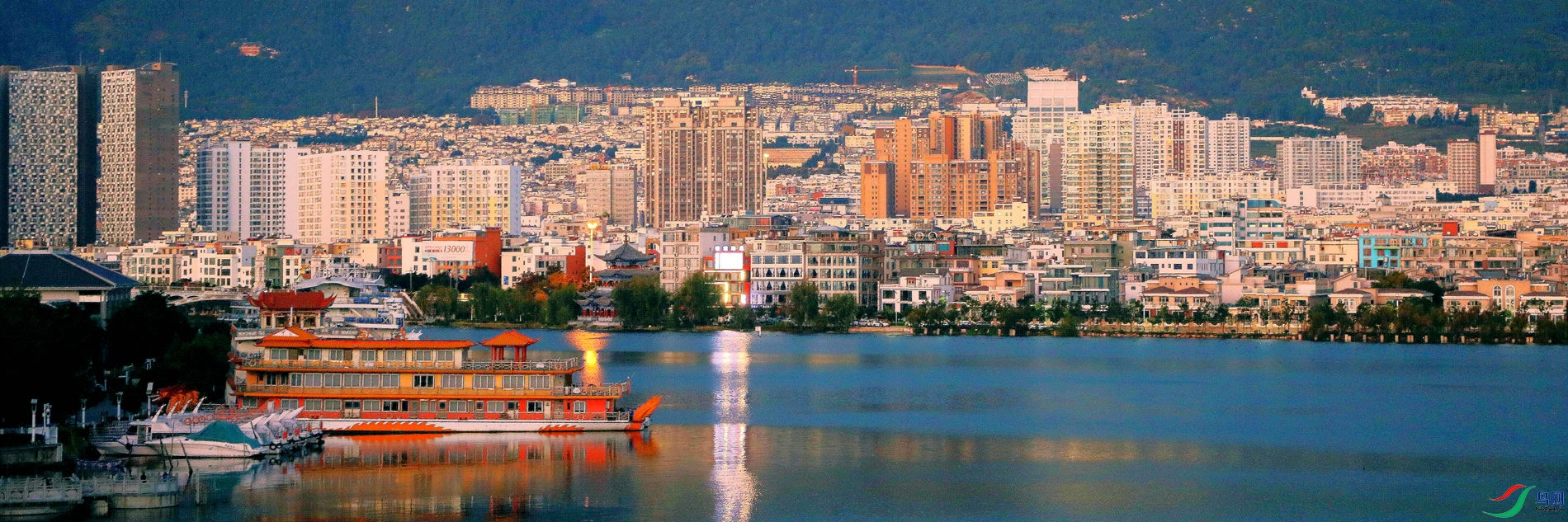 �۴��αȶ�����