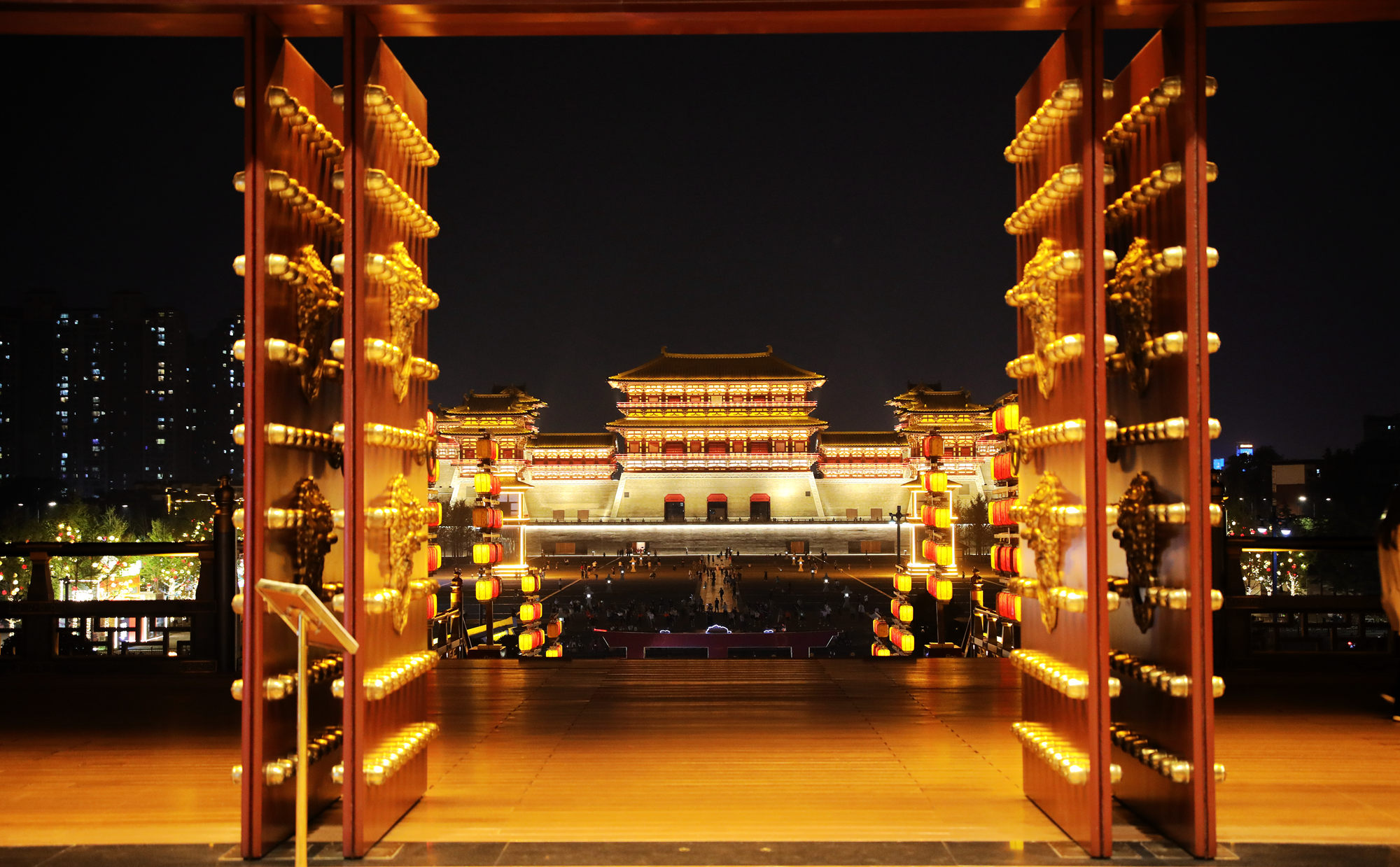 ����Ӧ����ҹ��