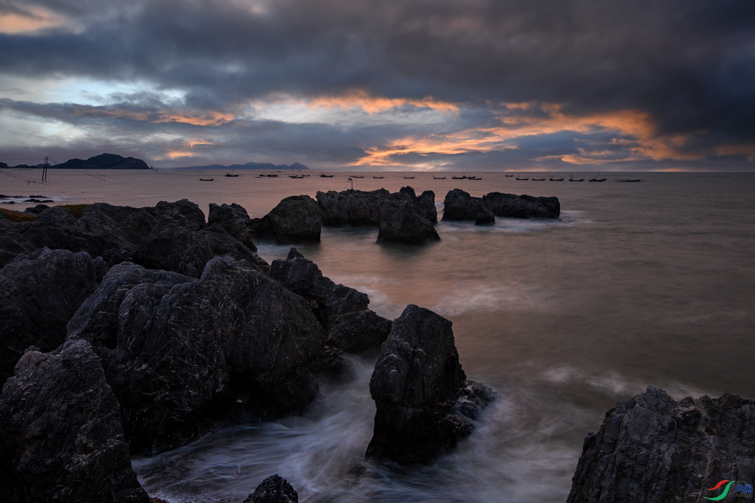 LUIS4210 ���� 3.jpg