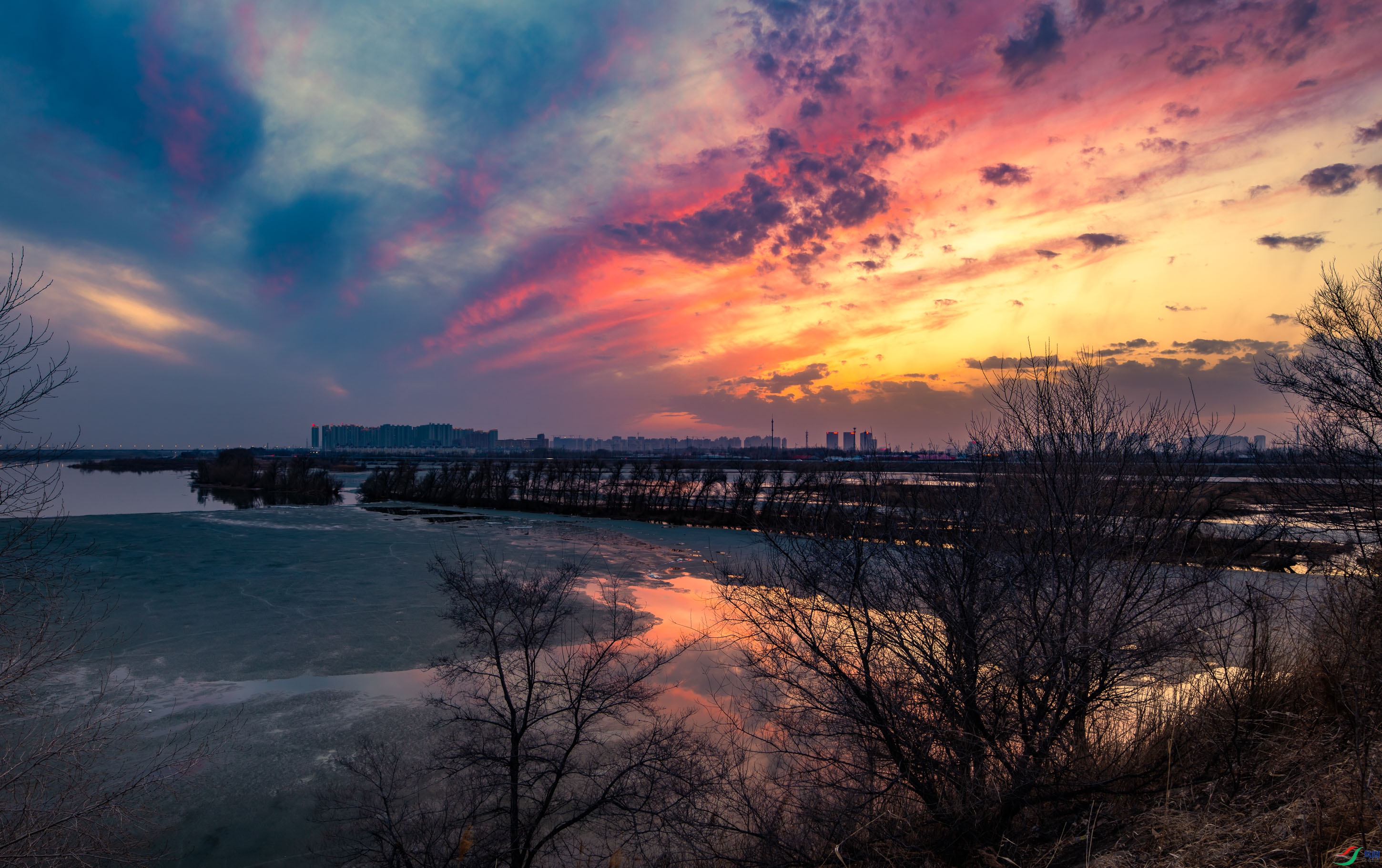 ������ϼ