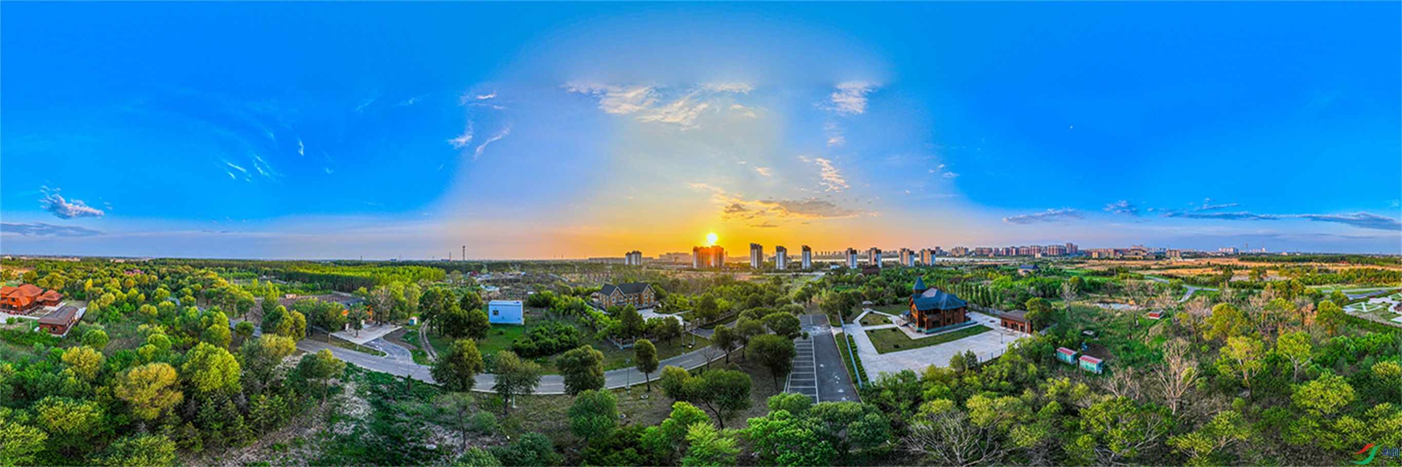 dji_fly_20230611_042448_26_1686468003707_pano ����1.jpg