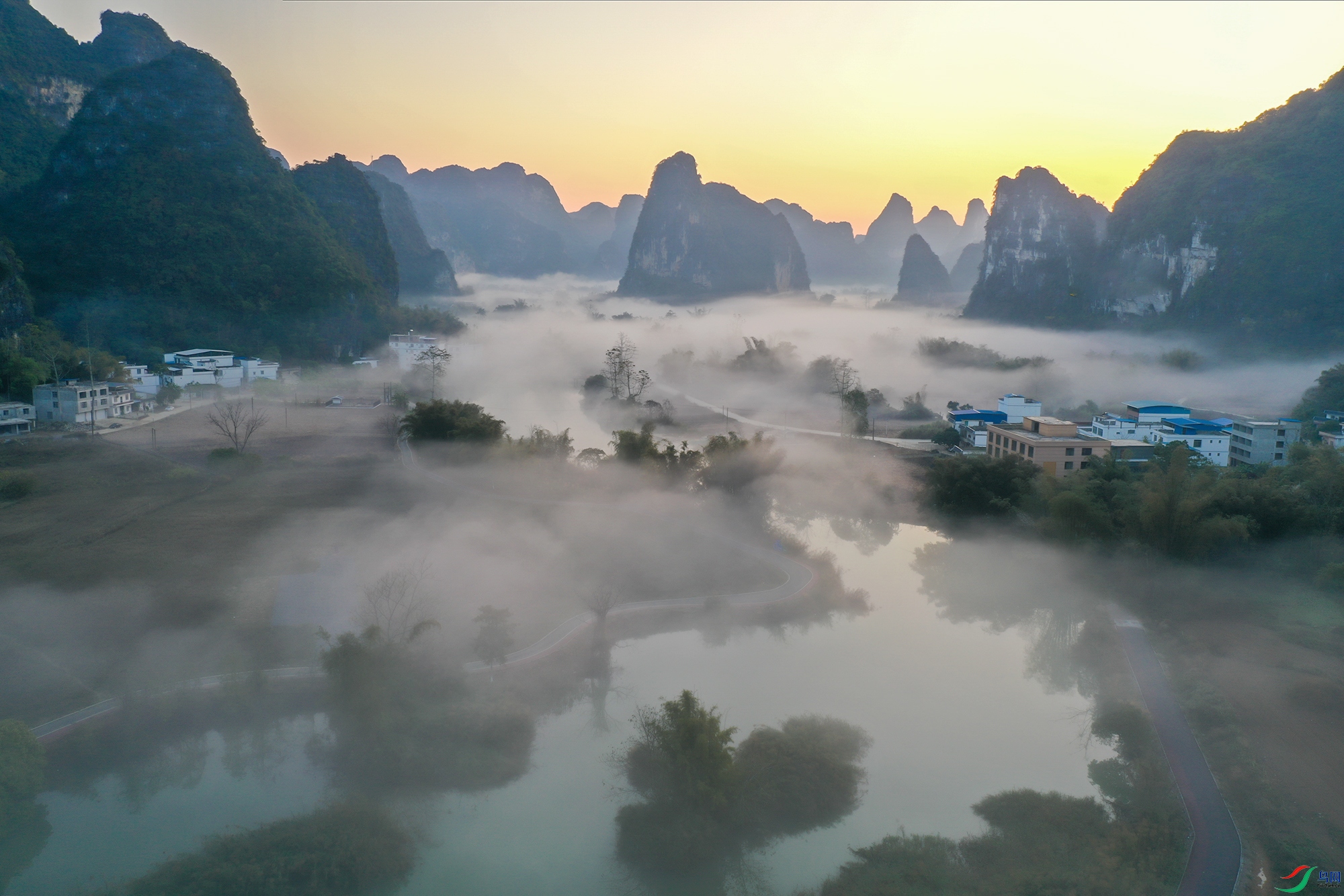 efa597899fcc1658ec1d10c73d68b7a ����.jpg