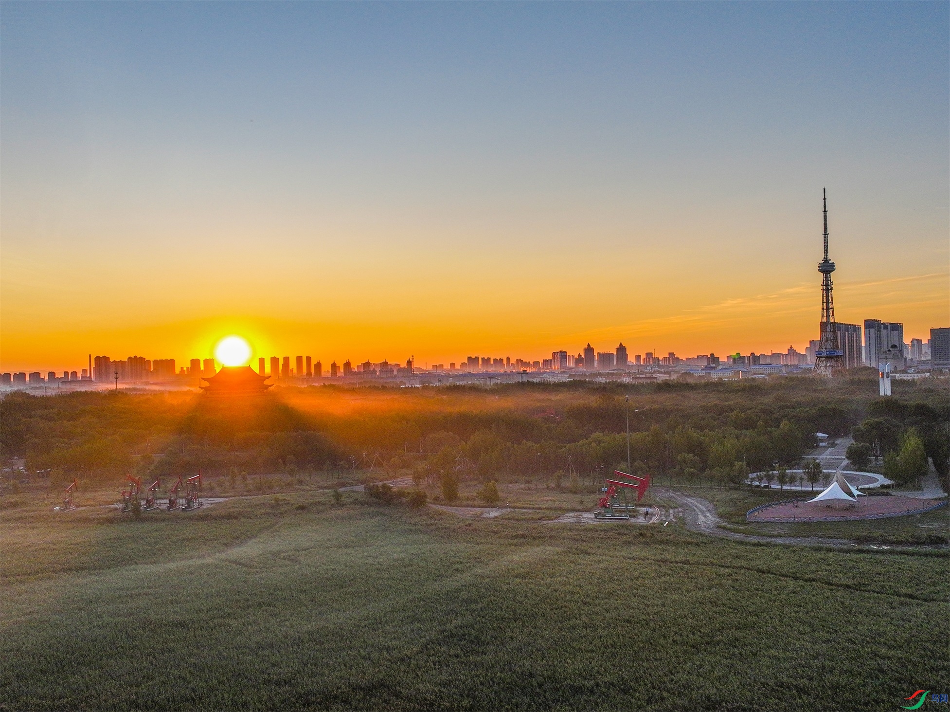dji_fly_20230913_052304_327_1694555426147_photo ����1.jpg