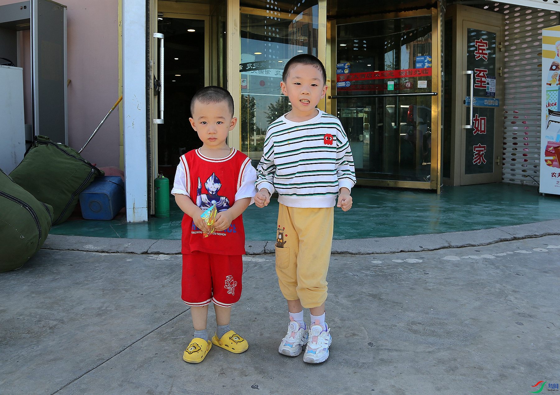 ��ë��С����