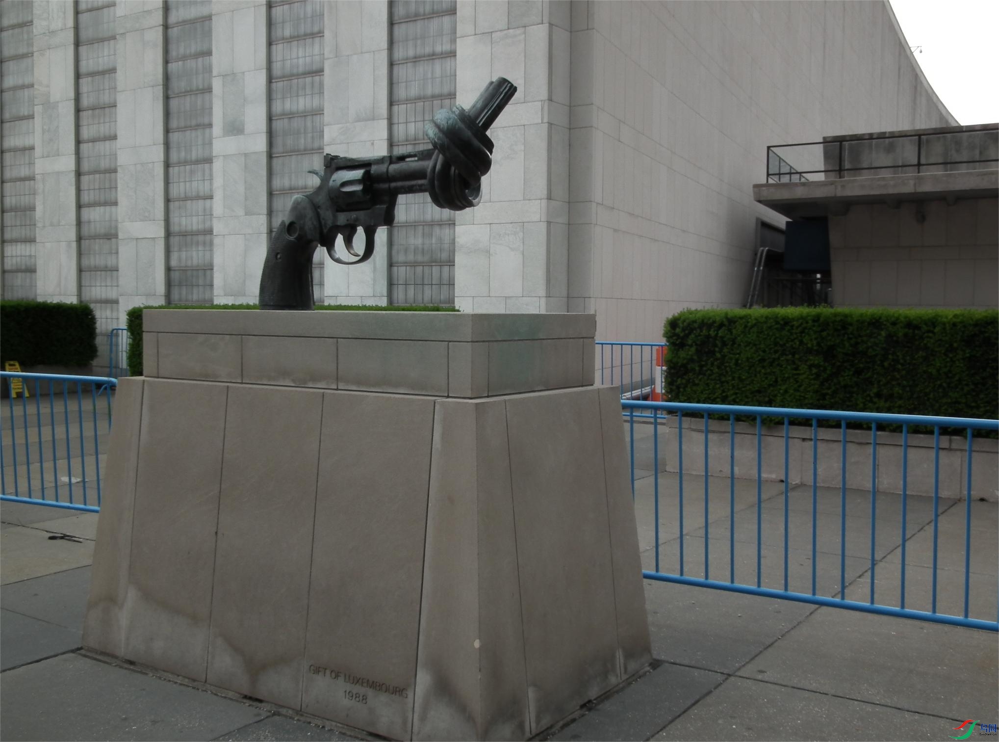 ���Ϲ��ܲ�8--Ť����**