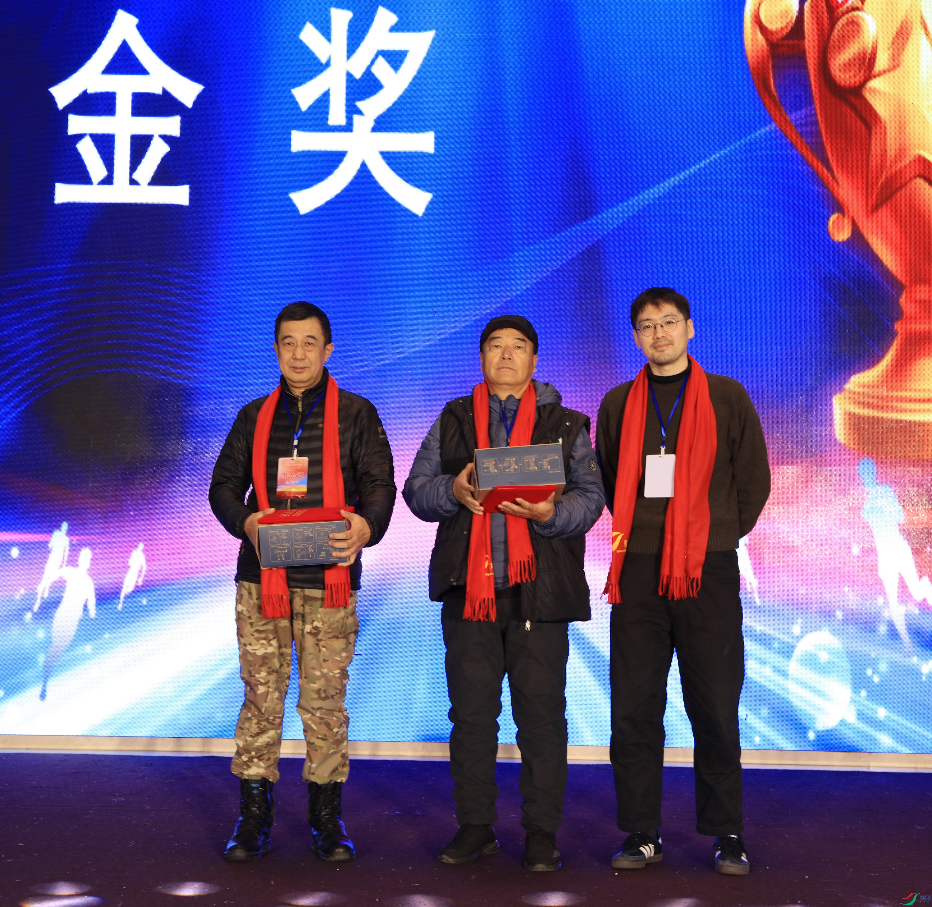 be9c3ff9095005206d9b11ec6ebca1e.jpg