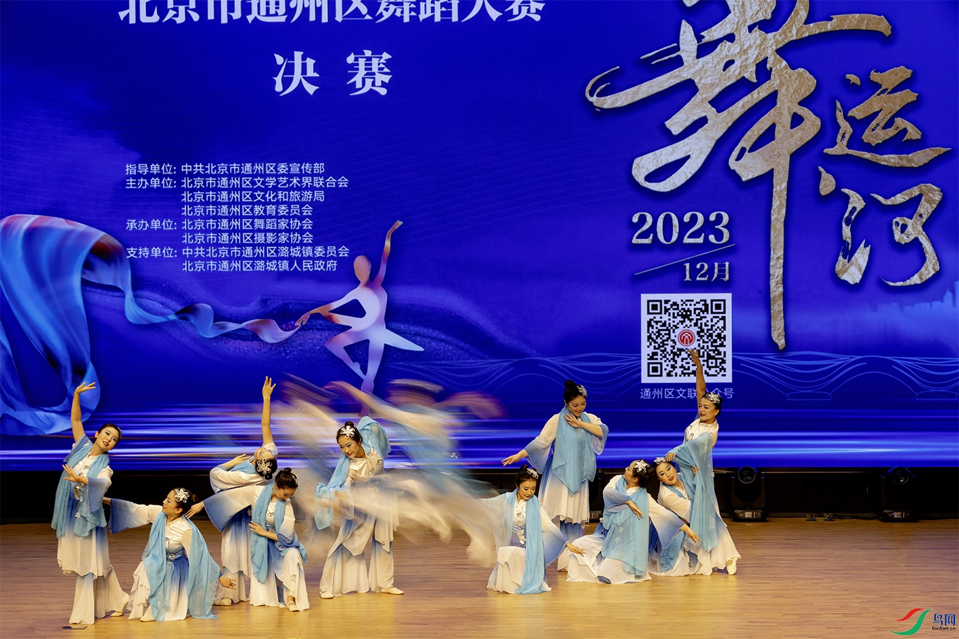3H0A8415-1-1.jpg