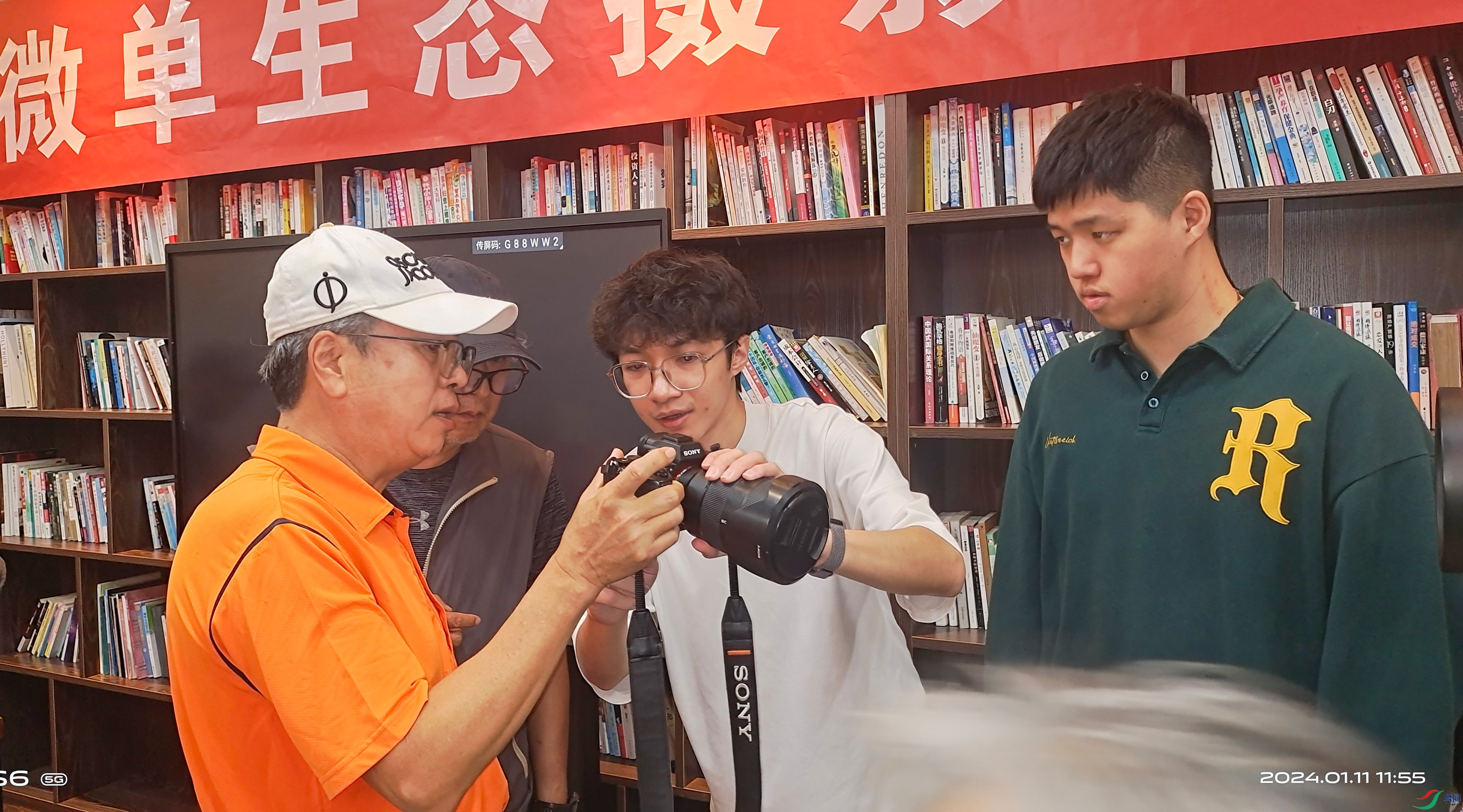 d28680a31d2058c3f58a61dcd2b2ab8.jpg