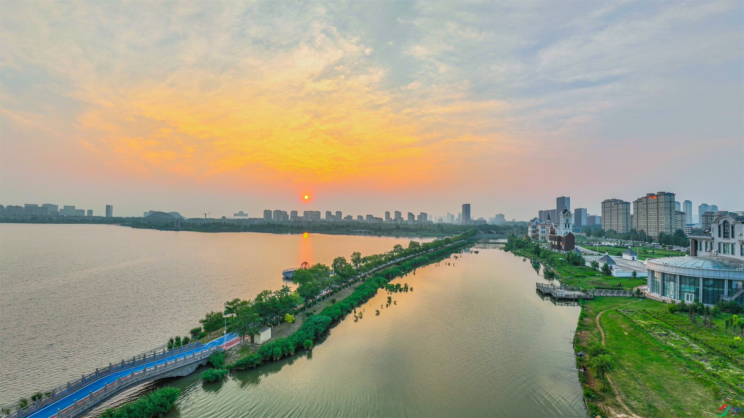 dji_export_20240709_200254_1720526574375_sphere_screenshot ����1.jpg