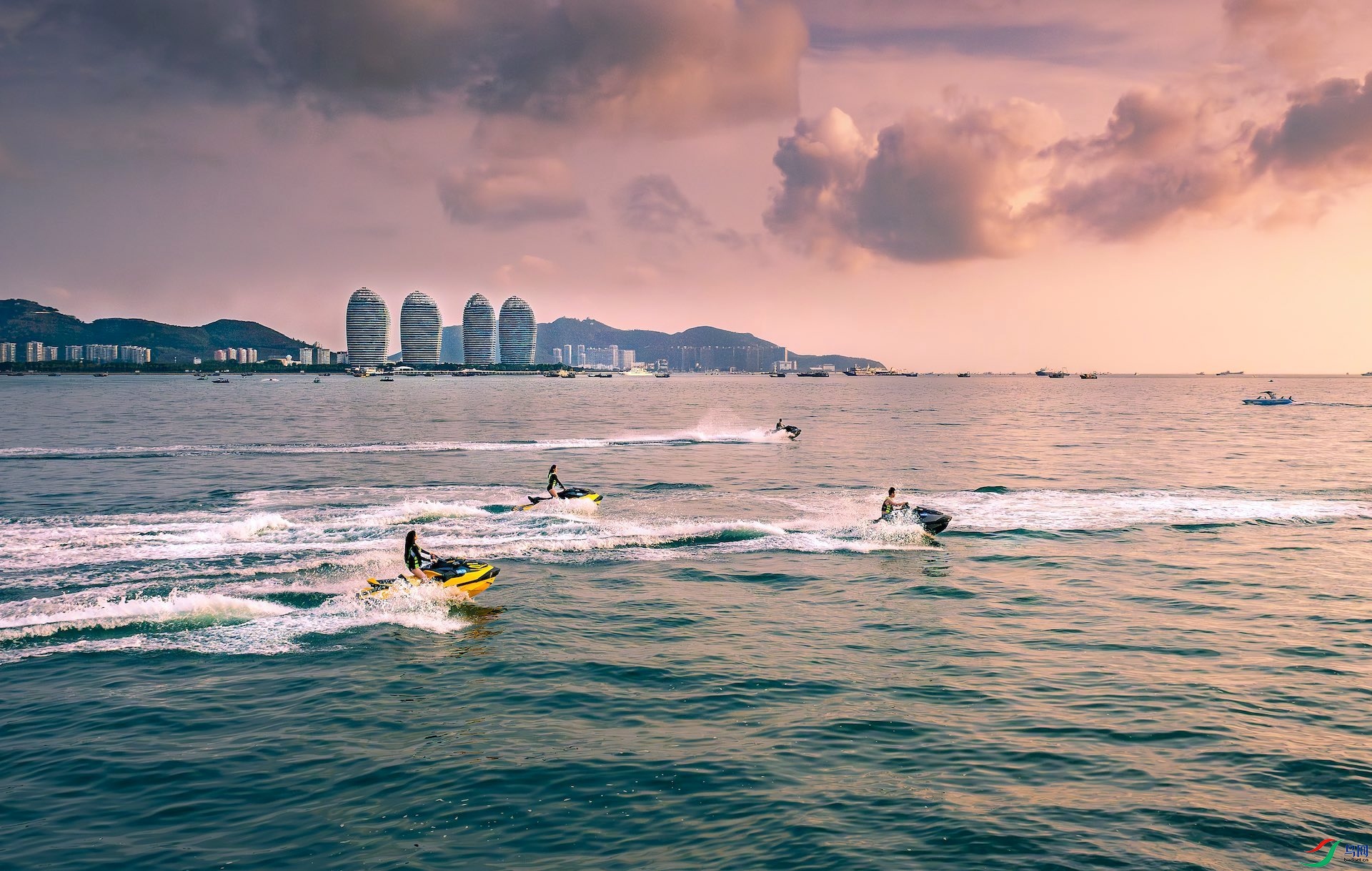 1_DSC1809-����ǿ-NR ����.jpeg