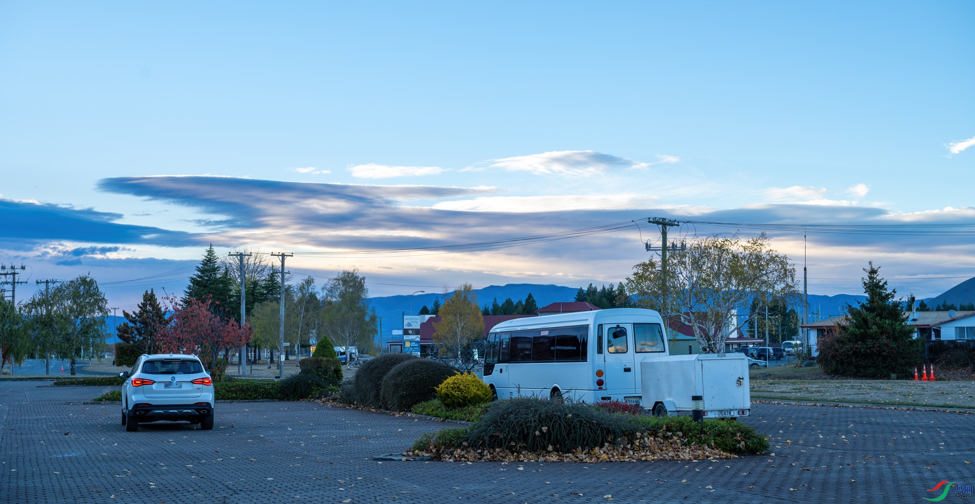 DSC_7677-1.jpg