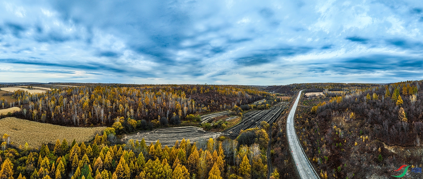 dji_fly_20240928_075710_136_1727522947944_pano ����1.jpg