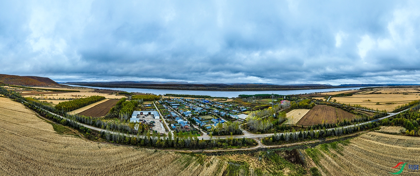 dji_fly_20240930_104024_208_1727703008182_pano ����1.jpg